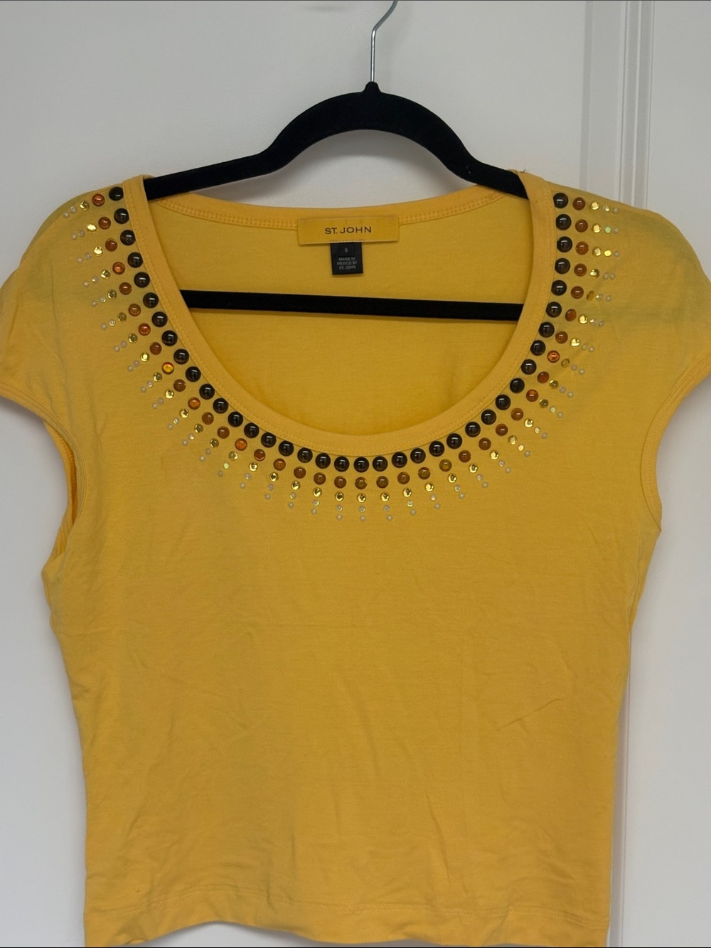 St. John Yellow Short-Sleeve Scoop Neck Tee with Metallic Embellishment